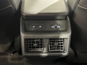 Fahrzeugbild SUBARU Solterra eV Luxury AWD