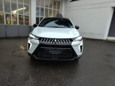 MITSUBISHI GRANDIS 2