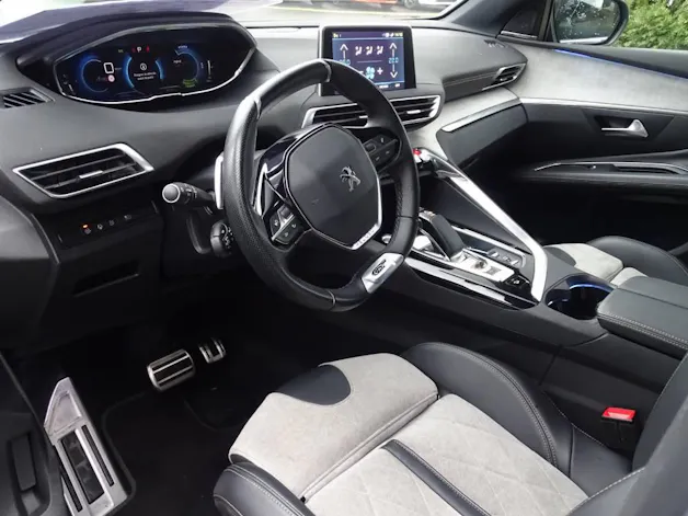 Peugeot 3008 1.6 Plug-in Hybrid4 GT