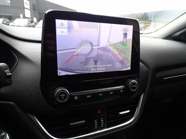 Ford Puma 1.0 EcoB Hybrid 155 Titanium