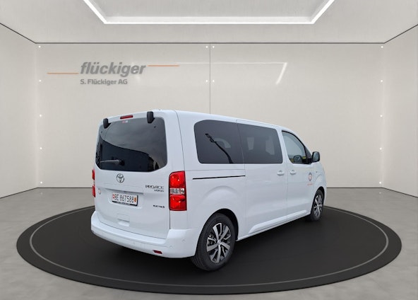 Vehicle image 4 Vehicle image 4