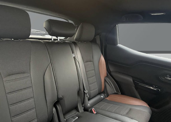 Vehicle image 12 Vehicle image 12