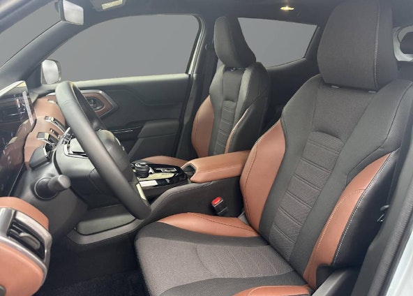 Vehicle image 11 Vehicle image 11