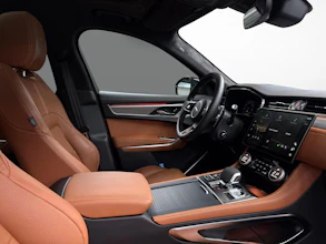 https://vehicle.imgix.net/4107812/7b236649-1e75-446e-bfaa-5c3ec14a87e7.jpg
