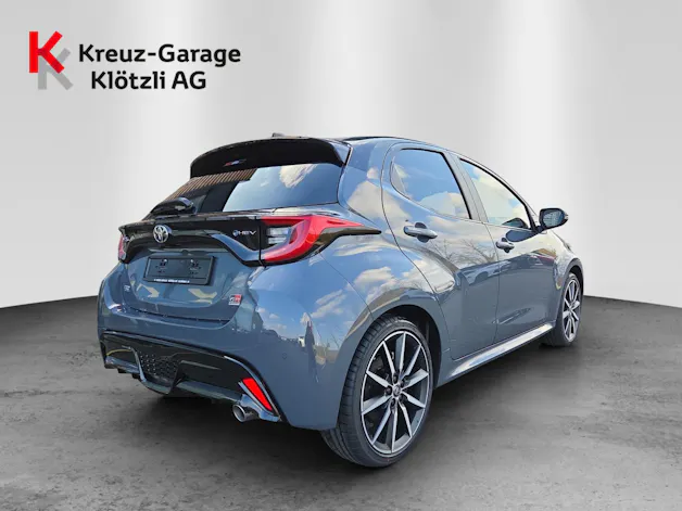 Toyota Yaris 1.5 VVT-i HSD GR Sport