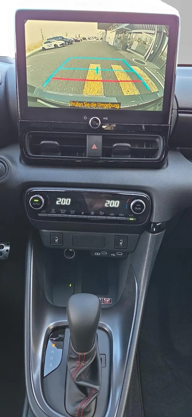 Toyota Yaris 1.5 VVT-i HSD GR Sport