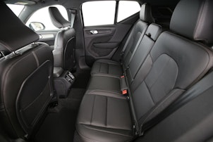 Vehicle image VOLVO XC40 2.0 B4 MH Plus Dark