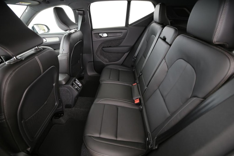 Vehicle image VOLVO XC40