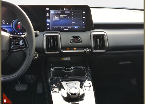 Vehicle image 14 Vehicle image 14