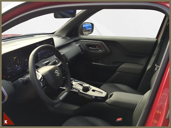 Vehicle image 8 Vehicle image 8