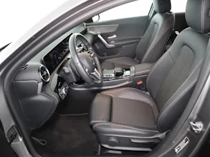 Mercedes-Benz A 180 d Progressive 8G automatico