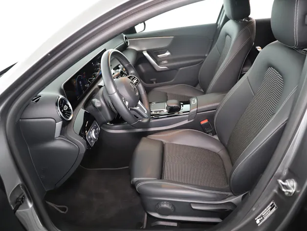 Mercedes-Benz A 180 d Progressive 8G automatico