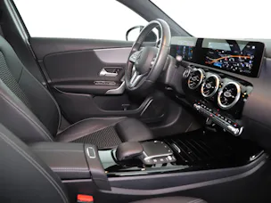 Mercedes-Benz A 180 d Progressive 8G automatico