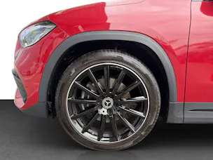 Mercedes-Benz GLA 220d 4Matic AMG Line 8G-DCT