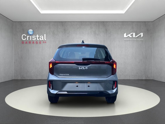 Vehicle image 4 Vehicle image 4