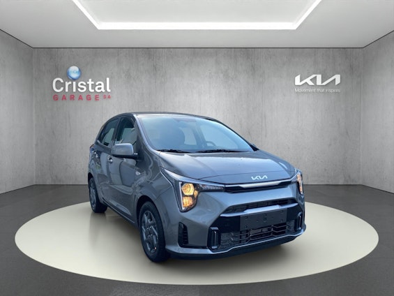 First vehicle image First vehicle image