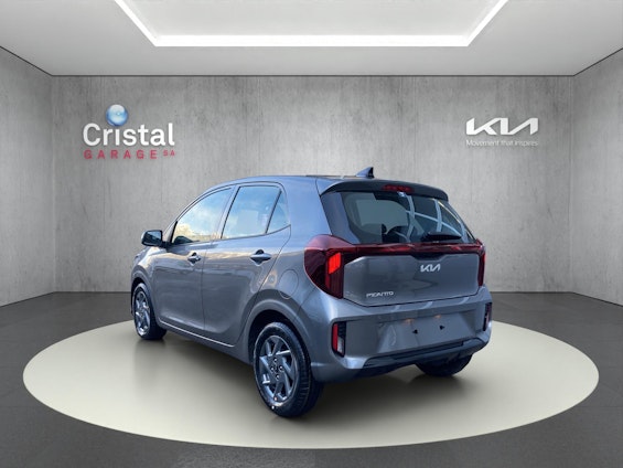 Vehicle image 3 Vehicle image 3