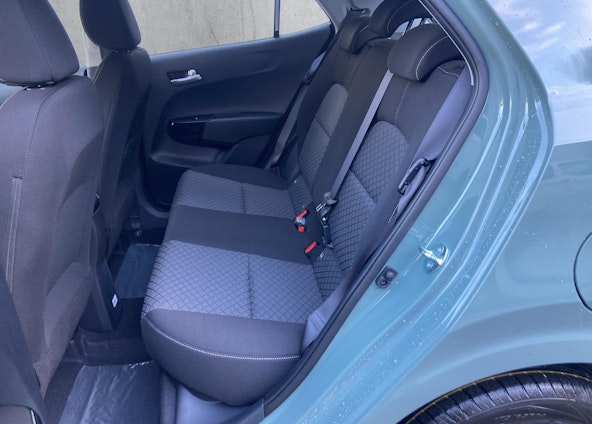 Vehicle image 8 Vehicle image 8