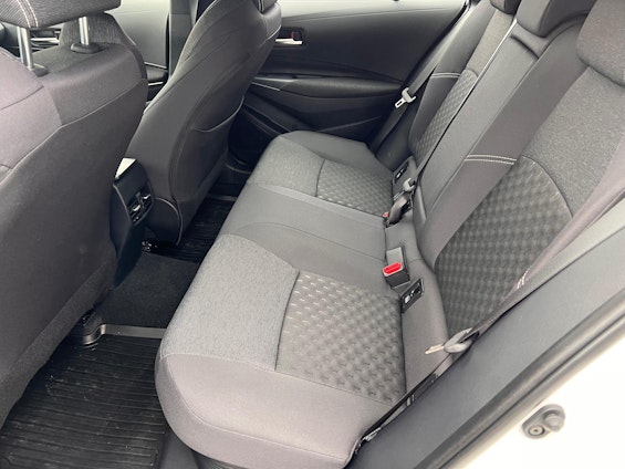 Vehicle image 10 Vehicle image 10