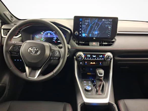 https://vehicle.imgix.net/4108207/835a1f19-995d-4151-803f-fc51eb4bd611.jpg
