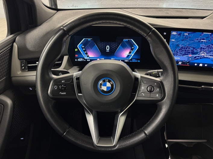 Vehicle image BMW 2 SERIES