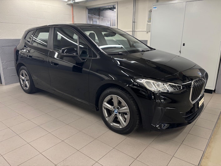 Vehicle image BMW 2 SERIES