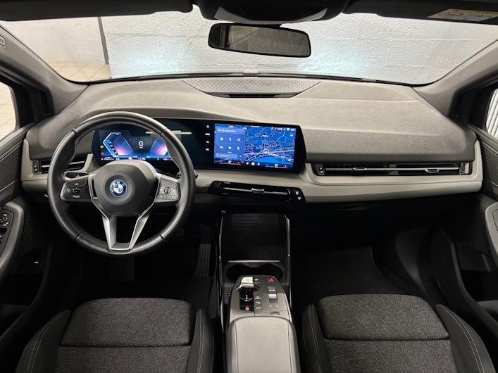 Vehicle image BMW 2 SERIES