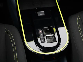 https://vehicle.imgix.net/4108215/4b36757a-37b7-48a5-a7b3-f8f8a34b3255.jpg