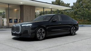 Vehicle image BMW 750e xDrive