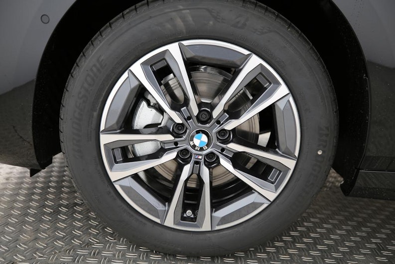 Vehicle image BMW 2 SERIES