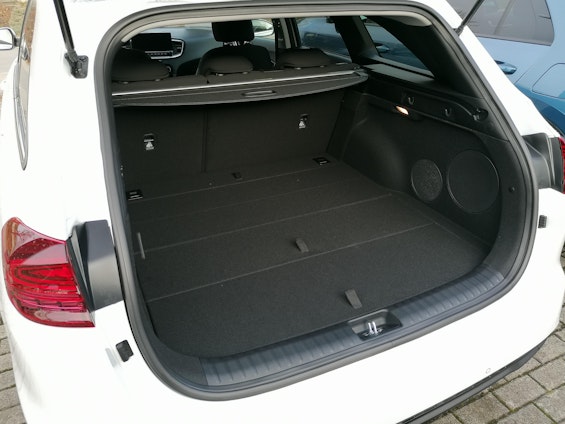 Vehicle image 8 Vehicle image 8