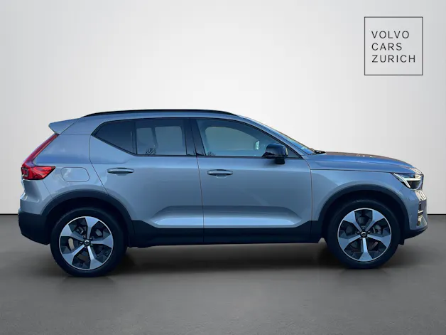 Volvo XC40 2.0 B4 MH Plus Dark