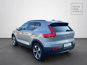 Volvo XC40 2.0 B4 MH Plus Dark