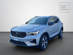 Volvo XC40 2.0 B4 MH Plus Dark