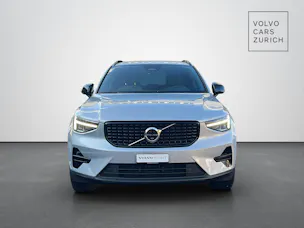 Volvo XC40 2.0 B4 MH Plus Dark