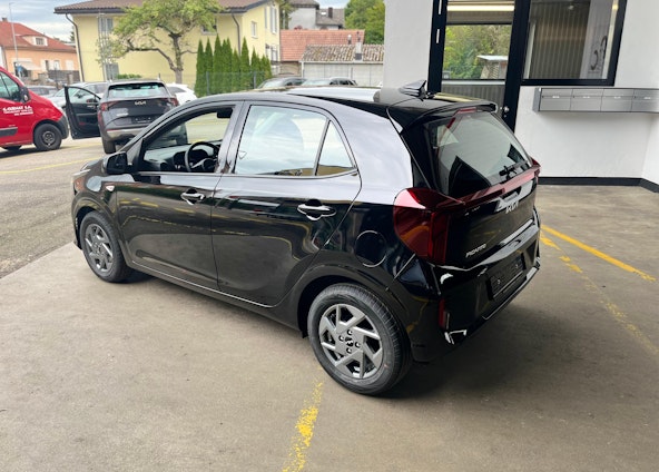 Vehicle image 3 Vehicle image 3