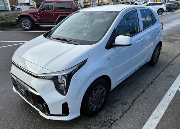 Vehicle image 3 Vehicle image 3