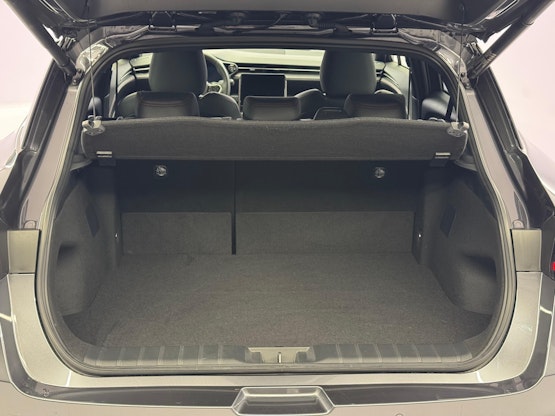 Vehicle image 10 Vehicle image 10