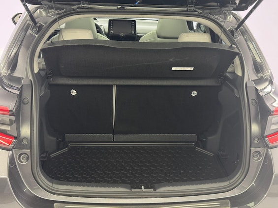 Vehicle image 10 Vehicle image 10