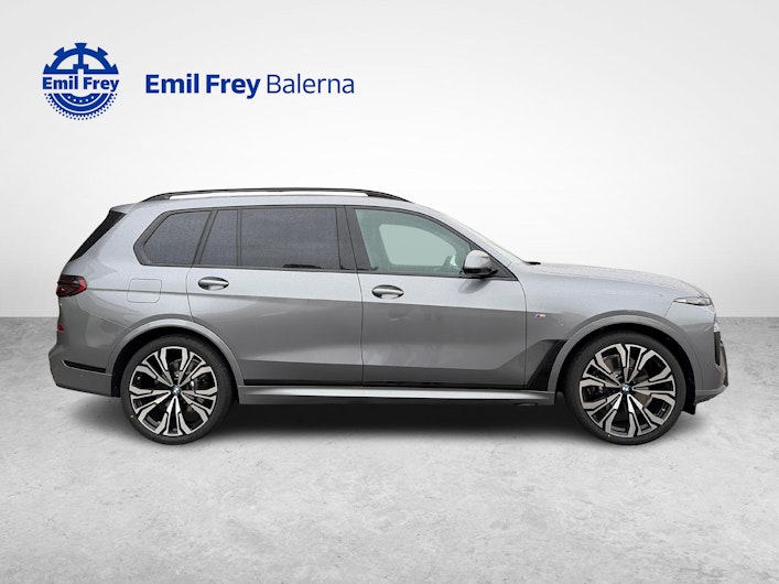 Vehicle image BMW X7