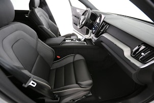 Vehicle image VOLVO XC60 2.0 T8 TE Black Edition eAWD