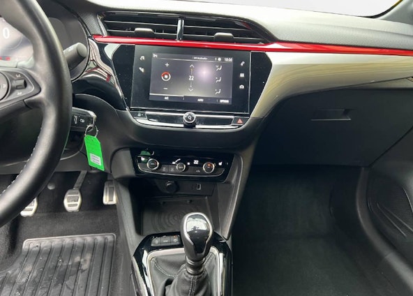 Vehicle image 6 Vehicle image 6