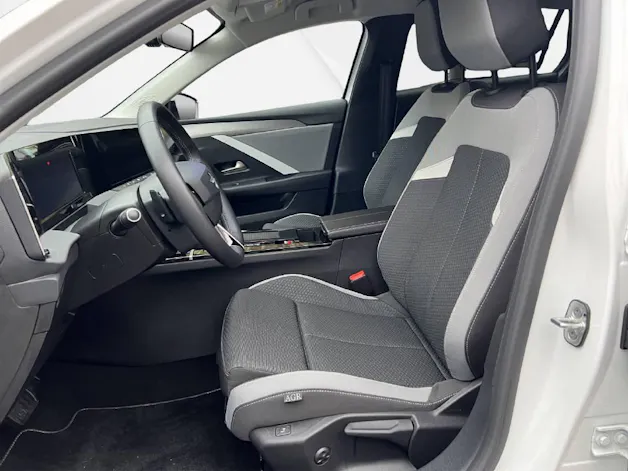 Opel Astra Sports Tourer 1.2 T 130 Edition