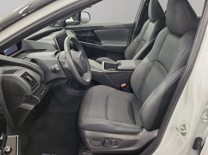 Vehicle image TOYOTA BZ4X