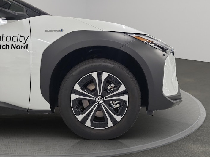 Vehicle image TOYOTA BZ4X