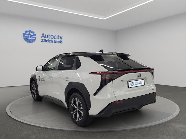 Vehicle image TOYOTA BZ4X