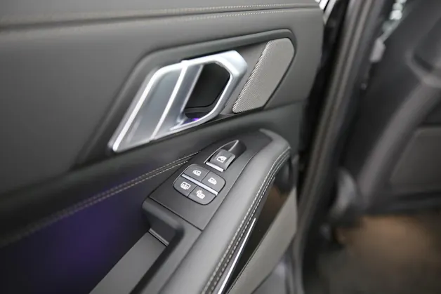 BMW X7 M60i