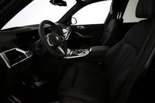 BMW X7 M60i