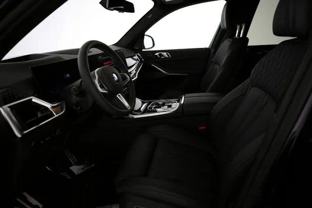 BMW X7 M60i