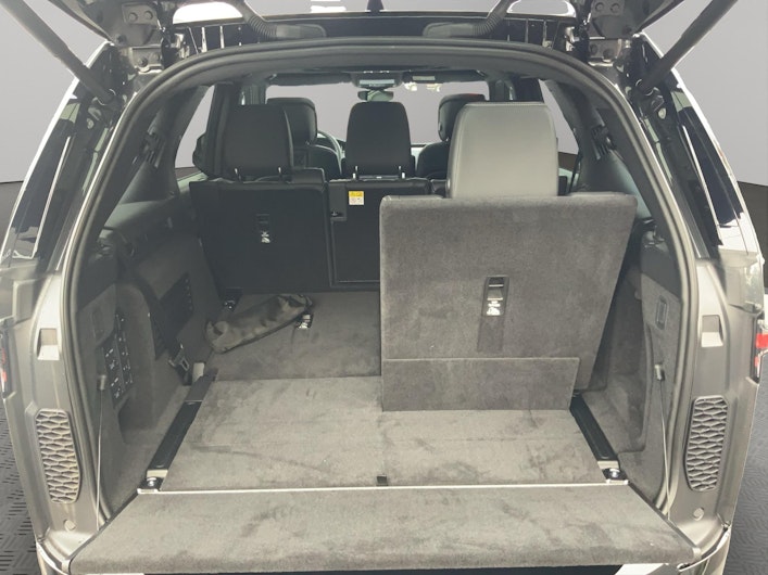 Vehicle image LAND ROVER DISCOVERY